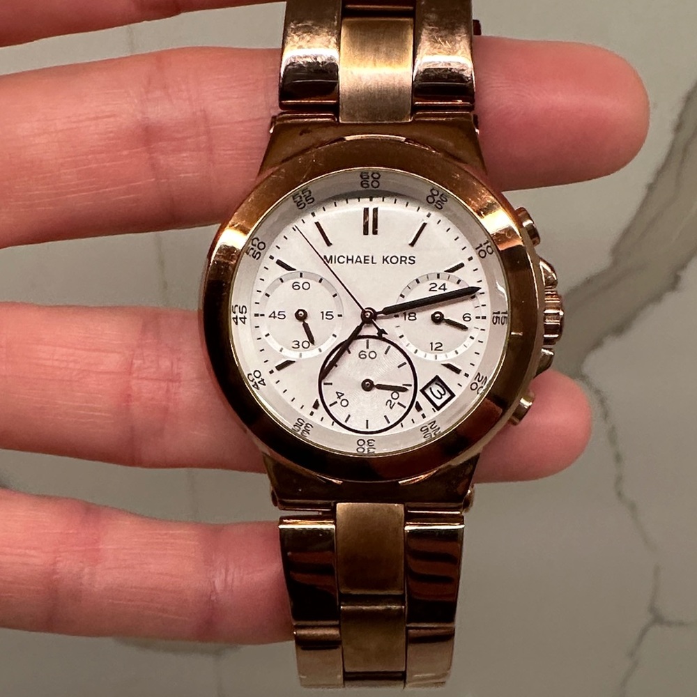 Michael Kors Women's Stainless Rose Gold Large 1.5” face Watch